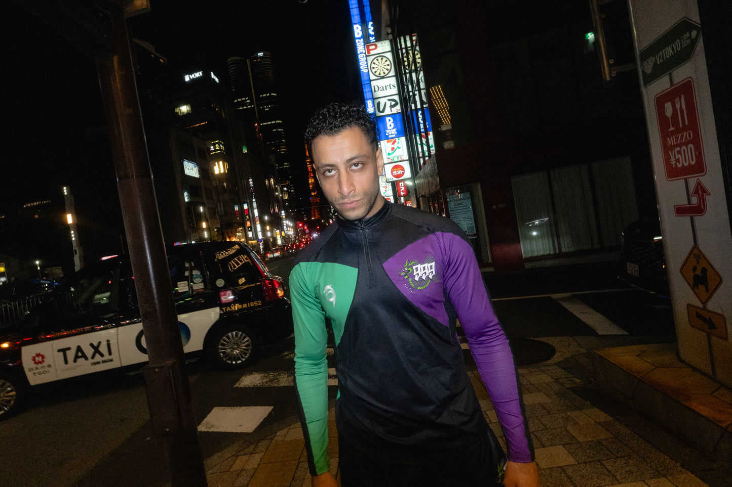 VILLAIN HERO TOP